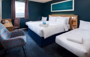 Kamar Tidur 5 Travelodge London Stratford