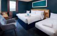 Phòng ngủ 5 Travelodge London Stratford