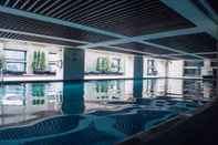 Swimming Pool Oakwood Premier Guangzhou