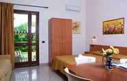 Kamar Tidur 4 Caposud Residence Beach Club