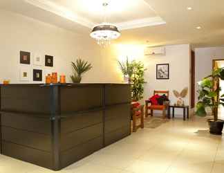 Lobi 2 HMG Suites Inn Budget Rio