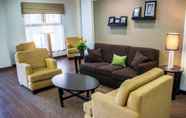 Lobby 3 Sleep Inn & Suites Center