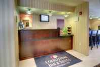 Lobby Cobblestone Inn & Suites - Carrington