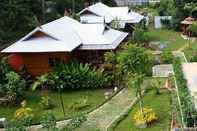 Swimming Pool Thai Villa Resort