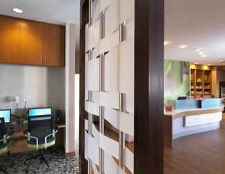 Lobi 2 SpringHill Suites by Marriott Scranton Montage Mountain