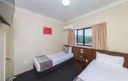 Kamar Tidur 5 Rocky Resort Motor Inn