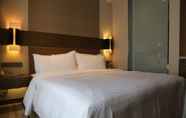 Bedroom 7 Four Points by Sheraton Yangzhou, Hanjiang