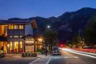 Exterior Tamarack Lodge