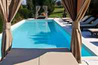 Swimming Pool Carmo's Boutique Hotel