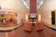 Lobby Rodeway Inn & Suites South of Fiesta Park