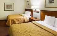 Bilik Tidur 6 Rodeway Inn & Suites South of Fiesta Park