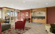 Lobby 3 Baymont by Wyndham Evansville North/Haubstadt