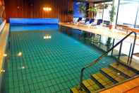 Swimming Pool Hotel Niedersfeld