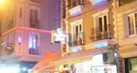 外部的 2 Flower Palace Hotel