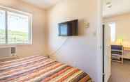 Bedroom 3 Bon Voyage Inn
