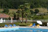 Swimming Pool Village Club Le Saint Ignace