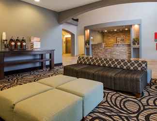 Lobby 2 Best Western Plus Sand Bass Inn & Suites