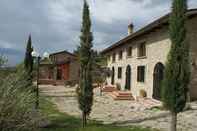 Exterior Il Casale delle Ginestre Bed & Breakfast