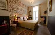 Bedroom 2 Les Chambres au Coeur de Bordeaux