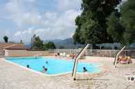 Swimming Pool Camping U Sommalu