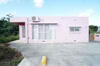 Exterior PINK Suite HOUSE