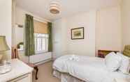 Kamar Tidur 5 Fabulously British 3 Bed House near Battersea Park