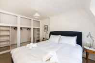 Bedroom Beautiful 2-bed Flat, Notting Hill
