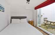 Bedroom 4 Charming 2-bed Apartment, Pimlico