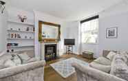 Common Space 2 Charming 2-bed Apartment, Pimlico