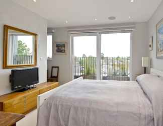 ห้องนอน 2 Fabulous 2-bed Penthouse, Wimbledon