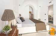 Bedroom 4 Luxury Spagna Apartments