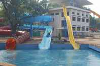 Swimming Pool Hotel United 21 Retreat Lonavala