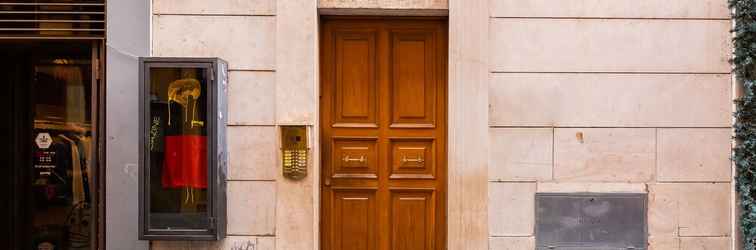 Exterior Historical Apartment near Spanish Steps