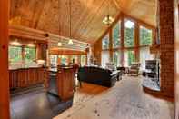 Lobby Grande Forêt by Tremblant Platinum