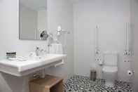 In-room Bathroom Casual Con Duende Cádiz