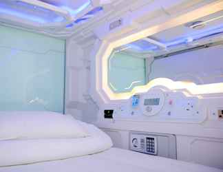 Bedroom 2 UZ Airport Capsule Hotel