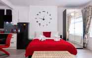 Kamar Tidur 4 Modern studio in Harrow