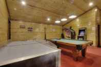 Entertainment Facility Mystical Creek Pool Lodge #600