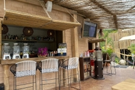 Bar, Kafe, dan Lounge Atma Eco Village