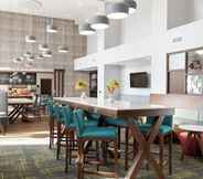 Restoran 2 Hampton Inn & Suites Deptford