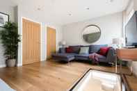 Common Space The Escalier Mews - Stunning 3bdr Home Flooded With Light