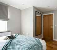 Bedroom 2 The Norfolk Maisonette - Lovely 4bdr Mews Home in Paddington