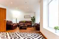 Lobby The Southwick Sanctuary - Large Modern 6bdr With Terrace