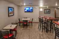 Bar, Kafe dan Lounge My Place Hotel - Dahlgren/King George, VA