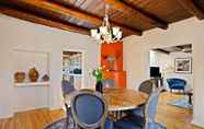 Phòng ngủ 4 Casa Azul - Hilltop Gem, Authentic Santa Fe Style
