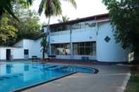 Swimming Pool Ananthi Hotels