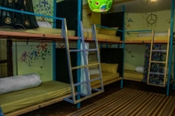 Kamar Tidur Hotel Yog - Hostel