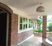 Common Space 3 Inn Pondiville Forest Retreat