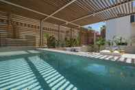 Swimming Pool SanSal Boutique Hotel