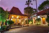 Exterior SMV -2BRPool- SANDAT · 2BR Private Pool Walk to Beach and Shops Legian